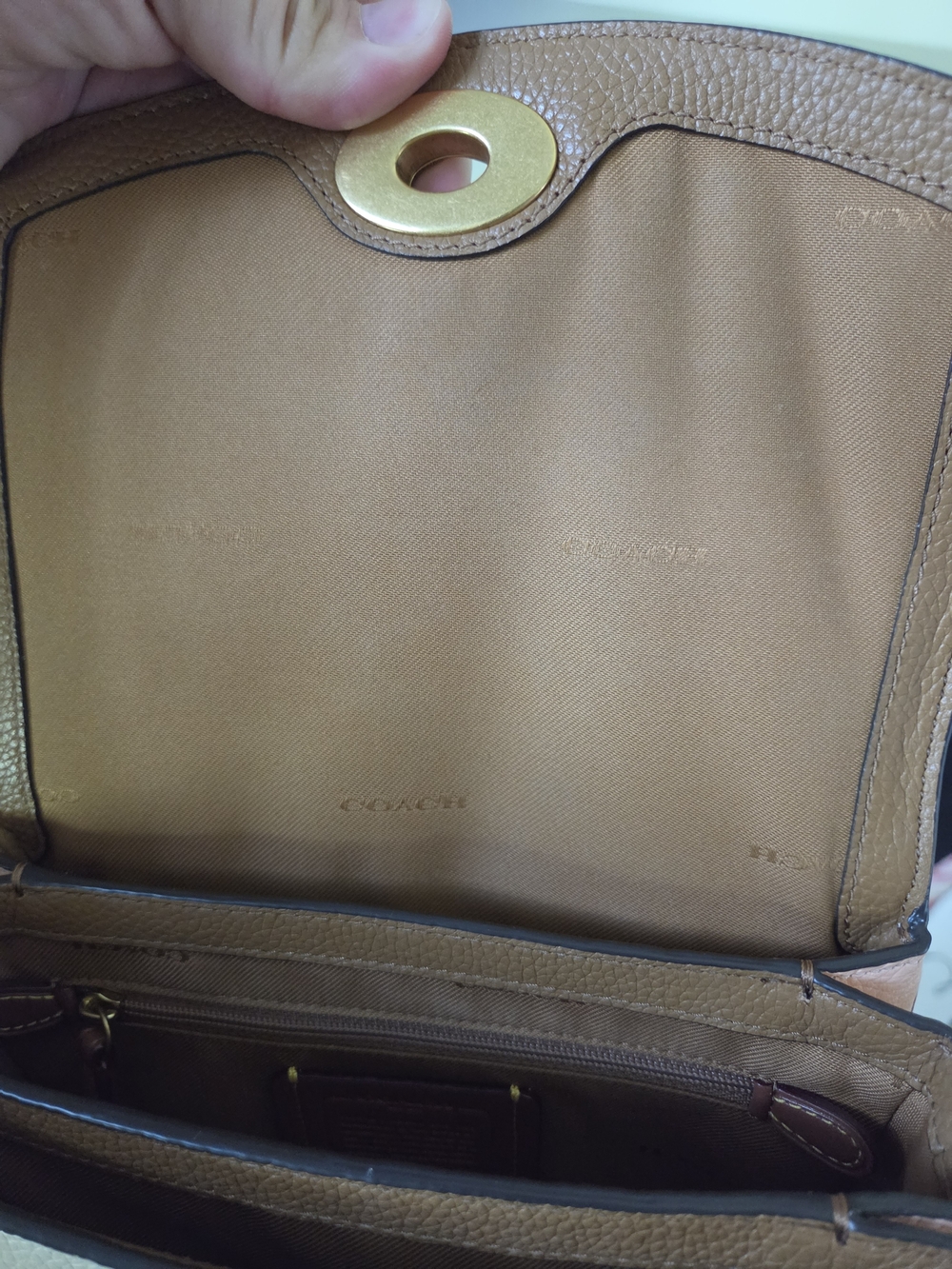 Coach Colorblock Cassie 19 - Picture 8 of 10